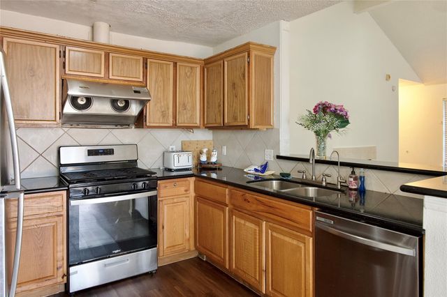 17610 Northhagen Drive, Houston, TX 77084