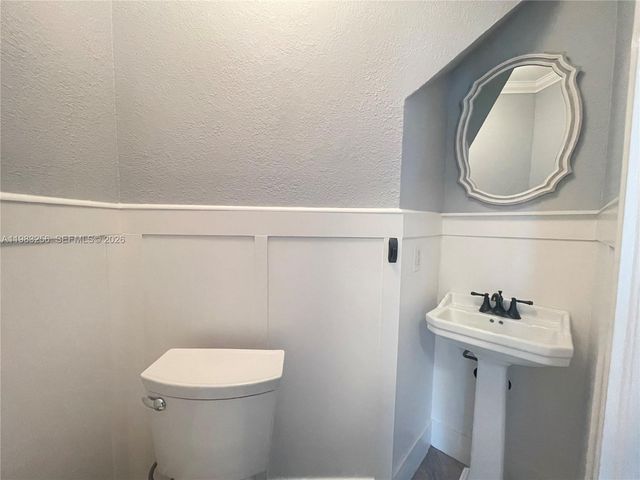 2755 Treasure Cove Cir, Dania Beach, FL 33312