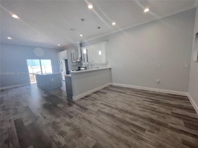 2755 Treasure Cove Cir, Dania Beach, FL 33312