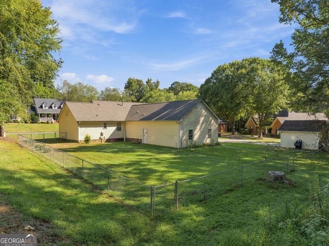 17 Bennington Drive NW, Rome, GA 30165