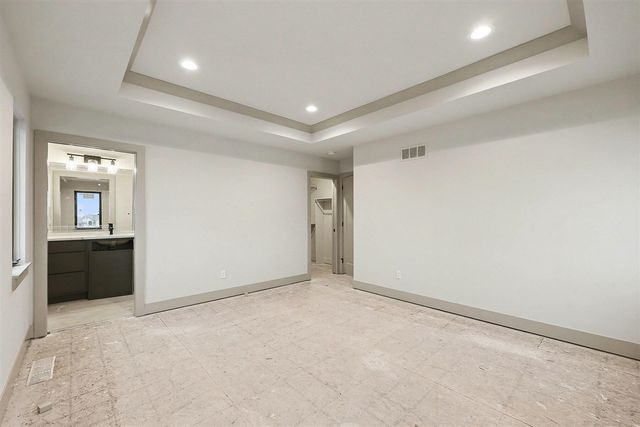 13958 Arthur Court, Washington, MI 48094