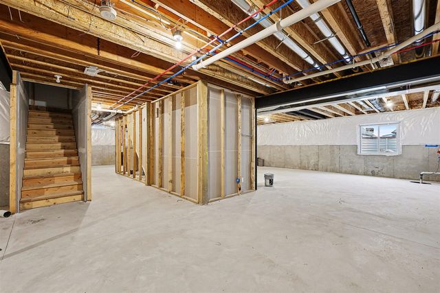 13958 Arthur Court, Washington, MI 48094