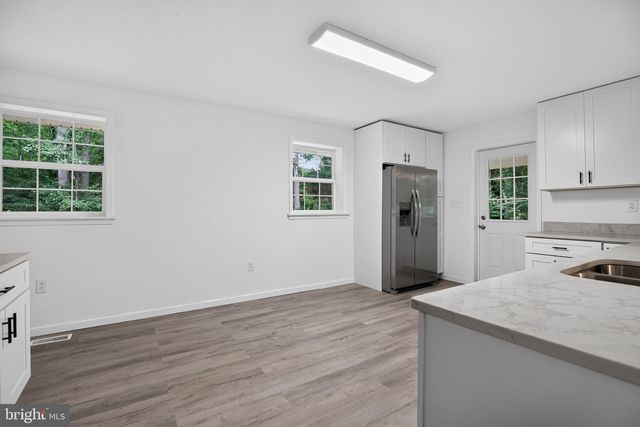 5340 NELSON POINT RD, Indian Head, MD 20640