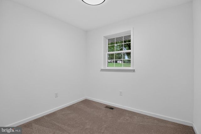 5340 NELSON POINT RD, Indian Head, MD 20640