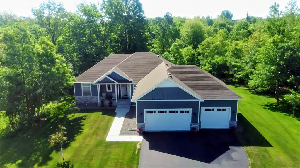 4745 381st Trail, North Branch, MN 55056
