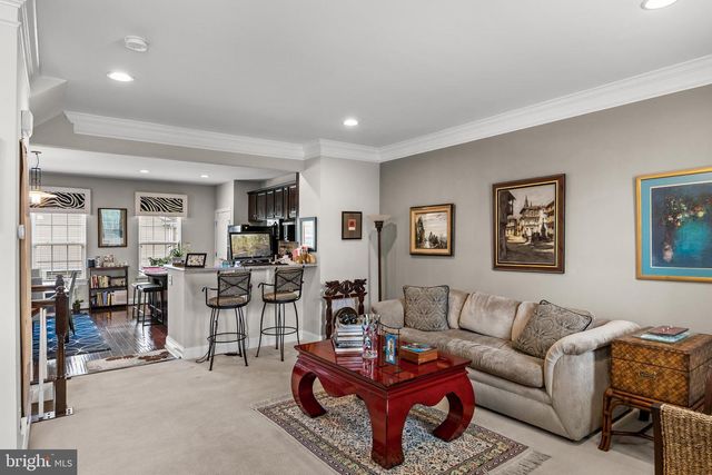 201 PERRY WAY, Cinnaminson, NJ 08077