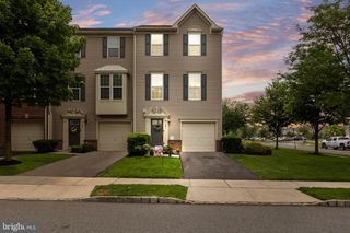 201 PERRY WAY, Cinnaminson, NJ 08077