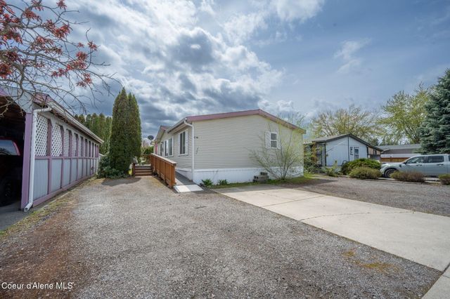 2082 W Yorkshire AVE, Coeur d'Alene, ID 83815 property photo