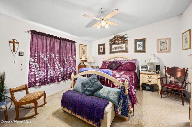 2082 W Yorkshire AVE, Coeur D'alene, ID 83815