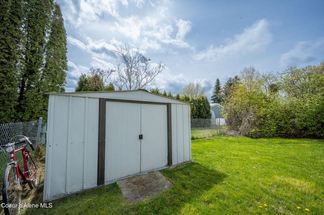 2082 W Yorkshire AVE, Coeur D'alene, ID 83815