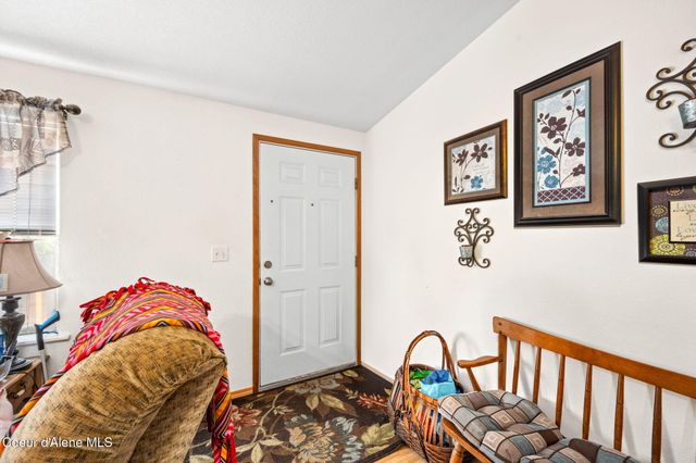 2082 W Yorkshire AVE, Coeur D'alene, ID 83815