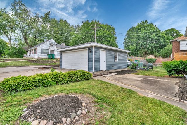 1057 W Park Front Street, Joliet, IL 60436