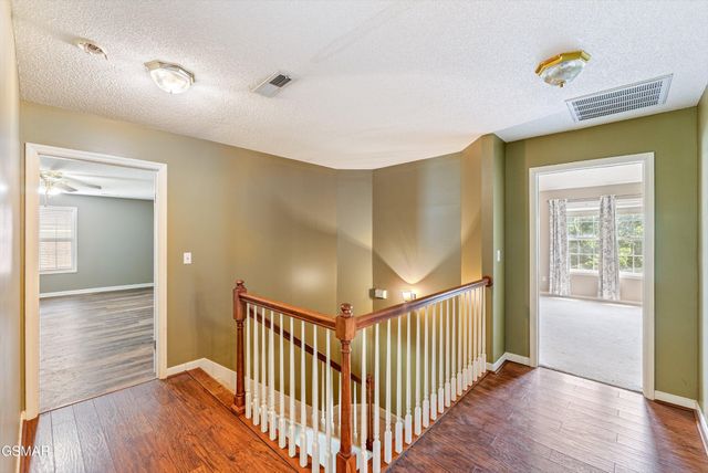 7648 Saddlebrooke Drive, Knoxville, TN 37938