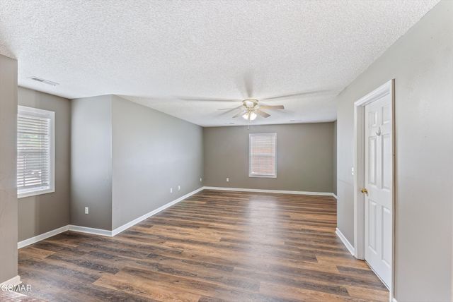 7648 Saddlebrooke Drive, Knoxville, TN 37938