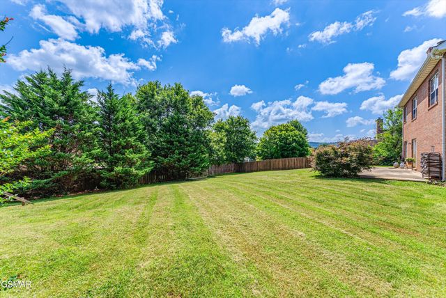 7648 Saddlebrooke Drive, Knoxville, TN 37938