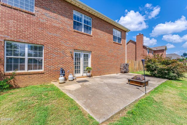 7648 Saddlebrooke Drive, Knoxville, TN 37938