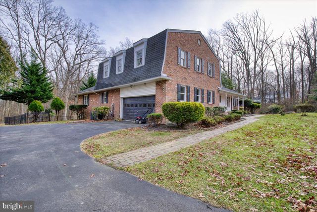 1674 HIGH POINT, Phoenixville, PA 19460