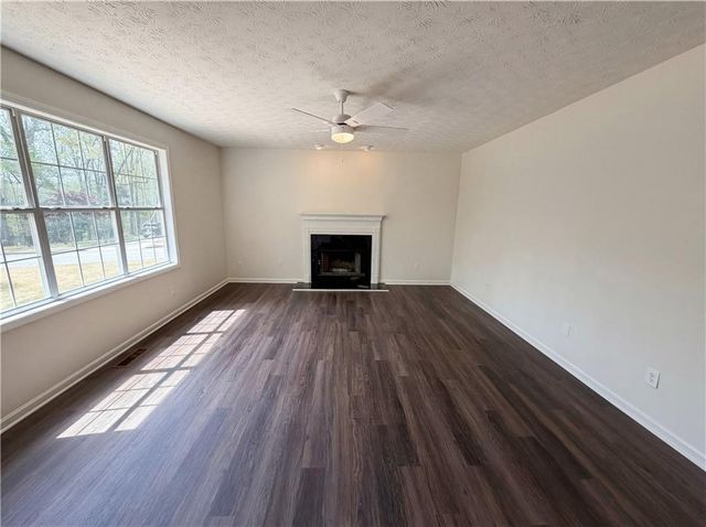 3001 Garland Way, Conyers, GA 30094