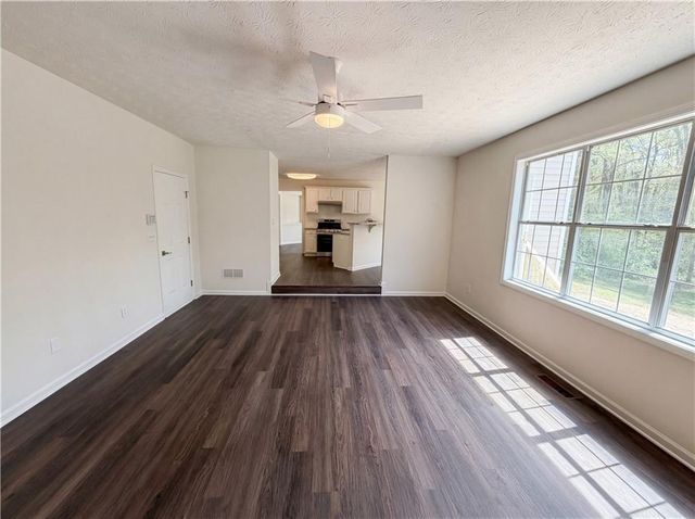 3001 Garland Way, Conyers, GA 30094