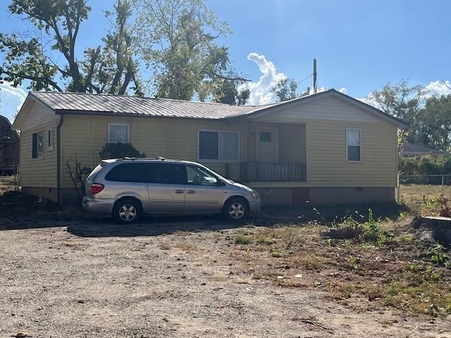 612 N 8th Street, Rogers, AR 72756
