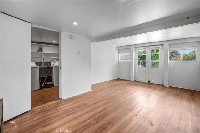 237 N Catalina Street, Burbank, CA 91505