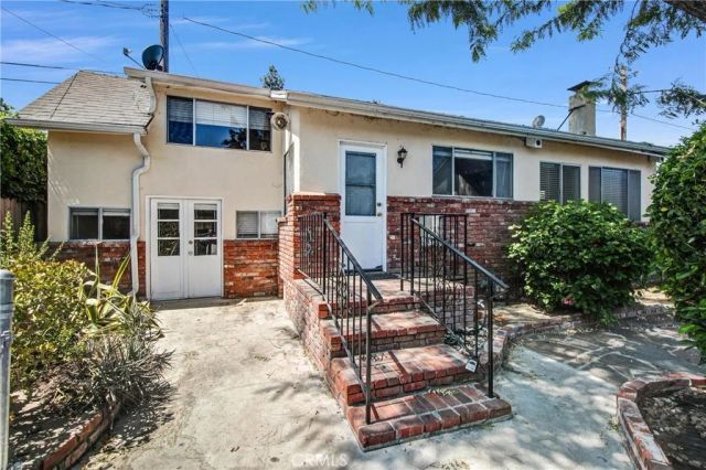 237 N Catalina Street, Burbank, CA 91505