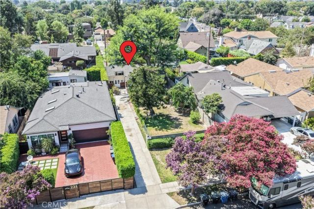 237 N Catalina Street, Burbank, CA 91505