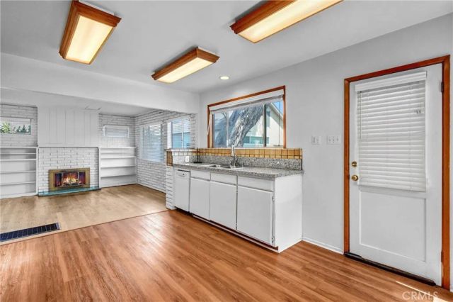 237 N Catalina Street, Burbank, CA 91505