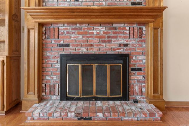 8 Edgewater Cove, Maumelle, AR 72113