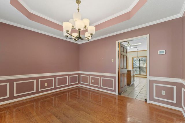 8 Edgewater Cove, Maumelle, AR 72113