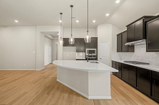 9154 Grand Jubilee Drive, Montgomery, TX 77316