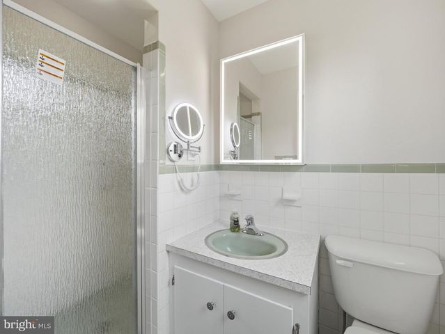 207 SHERWOOD DR, Chambersburg, PA 17202