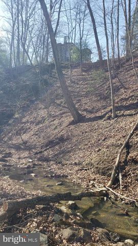 183 WILSON RD, Capon Bridge, WV 26711