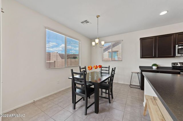 11100 W COPPER FIELD Street, Marana, AZ 85658