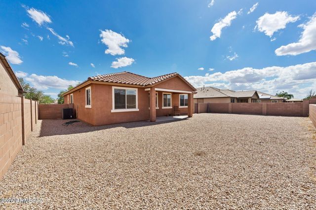11100 W COPPER FIELD Street, Marana, AZ 85658