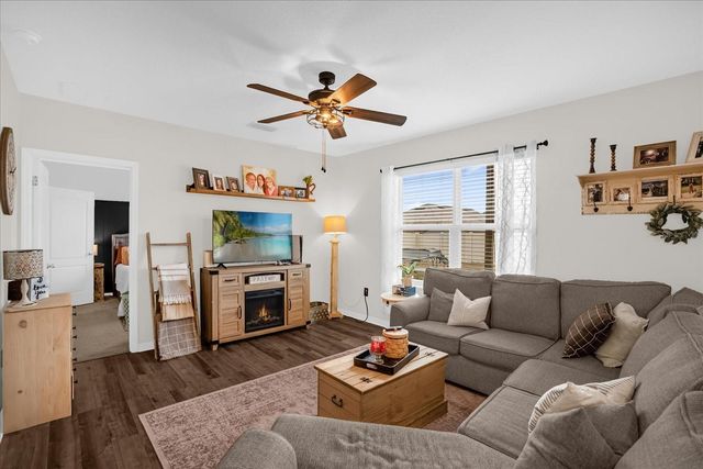 2505 GLACIER EXPRESS LANE, Tavares, FL 32778