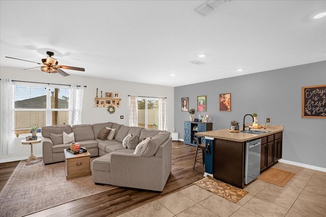 2505 GLACIER EXPRESS LANE, Tavares, FL 32778