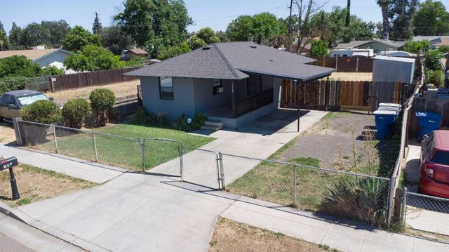 5028 E Balch Avenue, Fresno, CA 93727