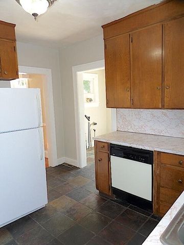 417 Fieldale RD, Roanoke, VA 24012