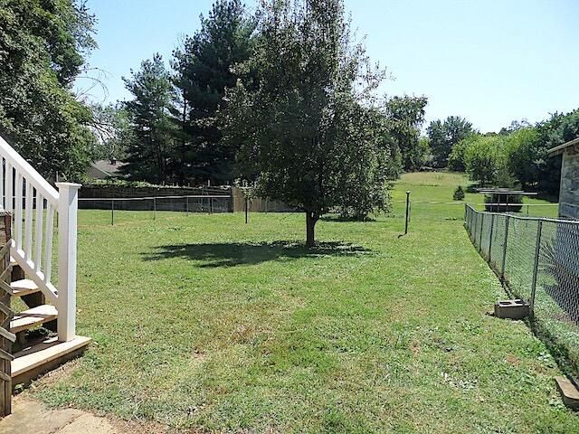 417 Fieldale RD, Roanoke, VA 24012