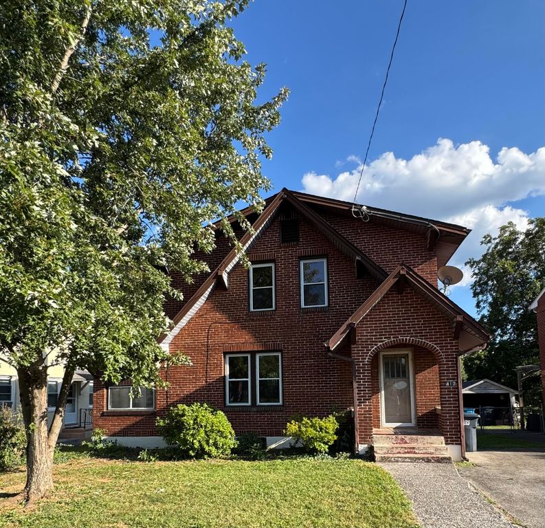 417 Fieldale RD, Roanoke, VA 24012