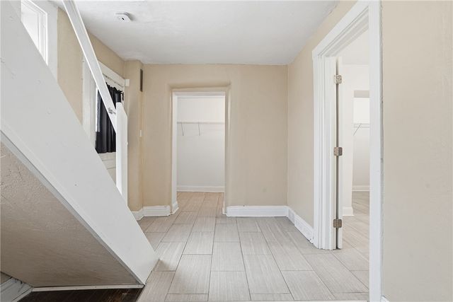 358 Pointview Road, Brentwood, PA 15227