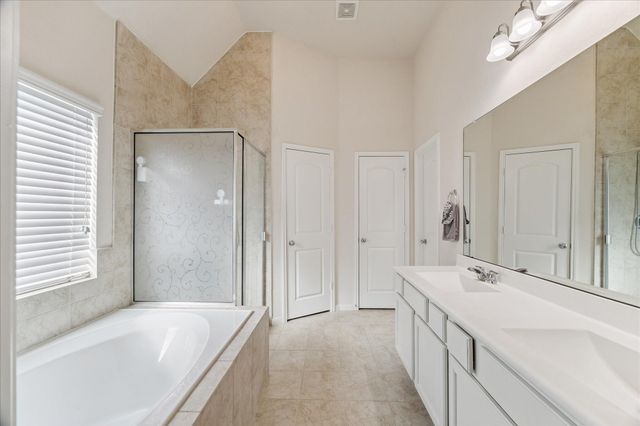 8302 Bay Oaks Drive, Baytown, TX 77523