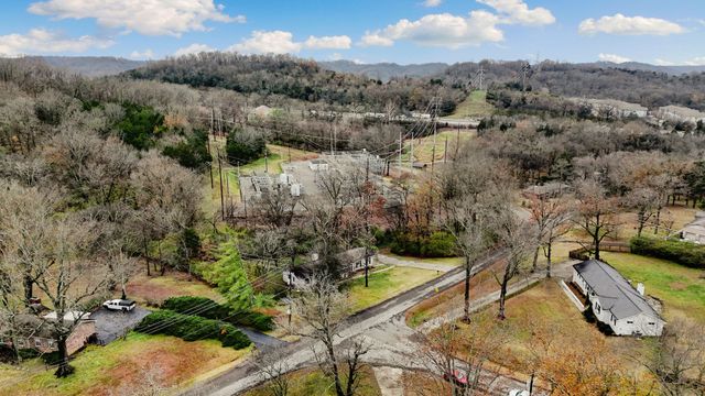 782 Rhonda Ln, Nashville, TN 37205
