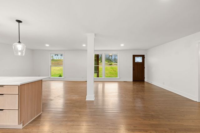 782 Rhonda Ln, Nashville, TN 37205