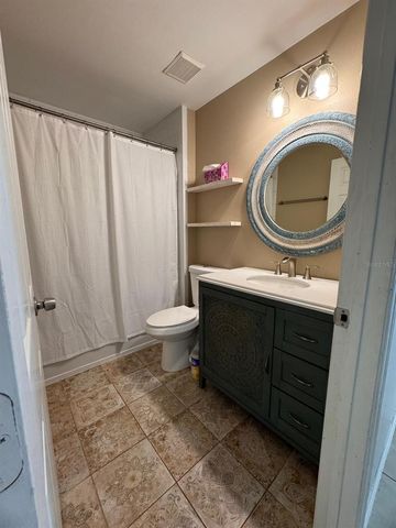 40045 PALM STREET, Lady Lake, FL 32159