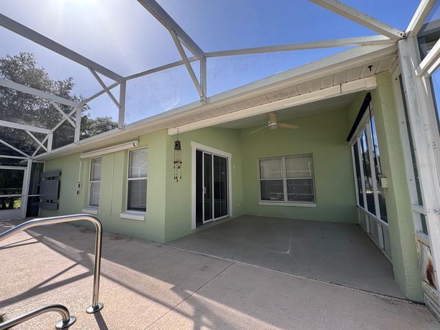 40045 PALM STREET, Lady Lake, FL 32159