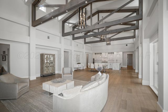 8201 VALCOUR Drive, Amarillo, TX 79119