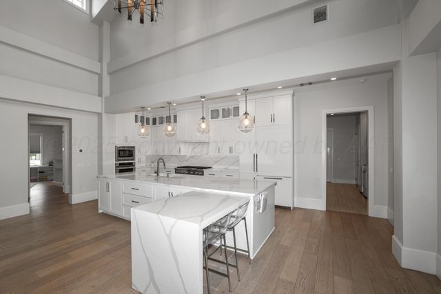 8201 VALCOUR Drive, Amarillo, TX 79119