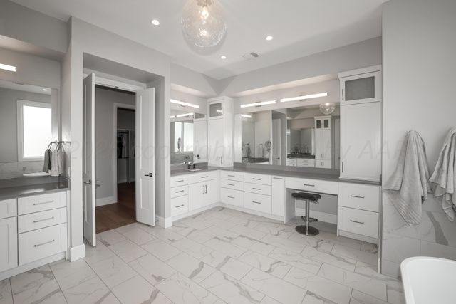 8201 VALCOUR Drive, Amarillo, TX 79119